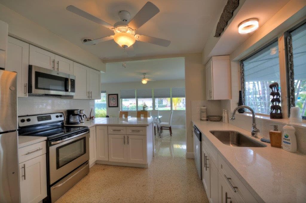 Kitchen appliances